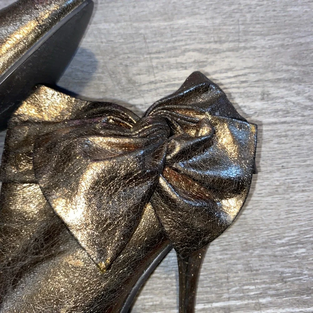 VINTAGE Y2K WET SEAL‎ METALLIC GOLD BOW HEEL SLIP-ON ANKLE BOOTIES SIZE 7.5